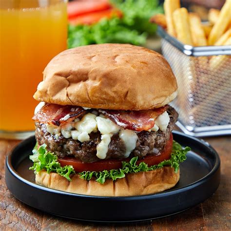 Bacon Blue Cheese Burger | Casual Epicure