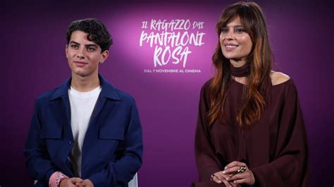 Il Ragazzo Dai Pantaloni Rosa Claudia Pandolfi E Samuele Carrino Il