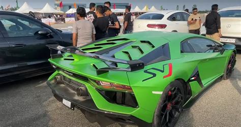 A Lamborghini Aventador SVJ Outshines Everything Else At India S