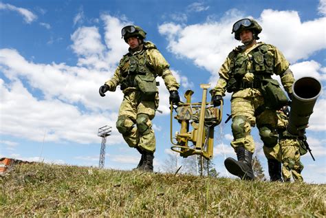 Saab recebe pedidos de Carl Gustaf M4 e munições Forças Terrestres