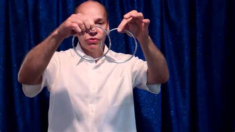 Famous Linking Rings Magic Trick Youtube