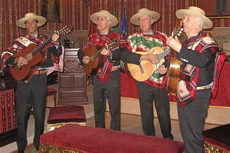 Los Huasos Quincheros Ouvir todas as 50 músicas