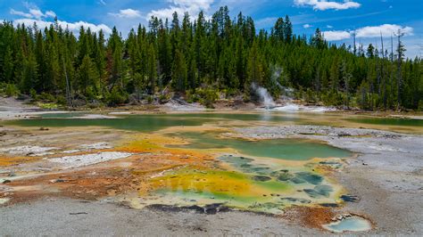 Yellowstone Park Officials Identify Man Whose Foot Was Found Floating