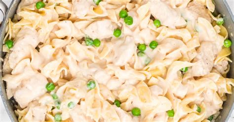 Skillet Chicken Noodle Casserole Recipe ⋆ Real Housemoms