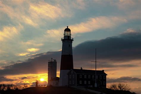 Sunrise Montauk Lighthouse Photograph by Kelly Teleglow