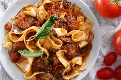 Neapolitan ragù | You