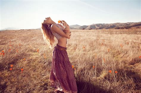 Wallpaper Sunlight Women Outdoors Model Blonde Flowers Long Hair