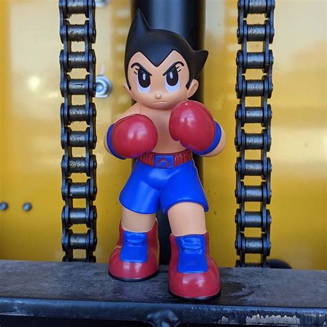 Boxer Astro Boy by ToyQube - Vinyl Pulse