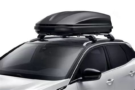 6 Cara Pasang Roof Box Mobil Yang Aman Akurat