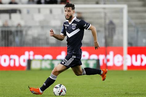 Girondins Ever Officiel Tom Lacoux Est Pr T Au Club De Famalicao