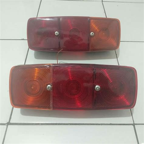 Jual Stop Lamp Lampu Belakang Mercedes Mercy Unimog V Sepasang Nos