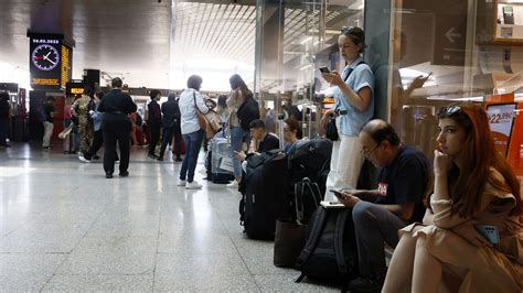 Sciopero Treni 13 Luglio Stop Di 24 Ore Per Trenitalia E Italo Orari