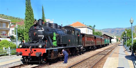 Comboio Hist Rico Do Douro Regressa Hoje Viagens Pelas Margens Do Rio