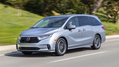 2023 Honda Odyssey Has 1 Big Advantage Over Toyota Sienna