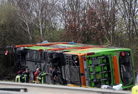 Tragiczny Wypadek Autokaru Pod Lipskiem Polka W R D Ofiar