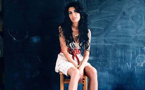 Amy Winehouse Wallpapers - Wallpaper Cave