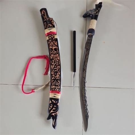 Jual Mandau Lengkung Etnik Dayak Kalimantan Panjang 80 Cm Shopee