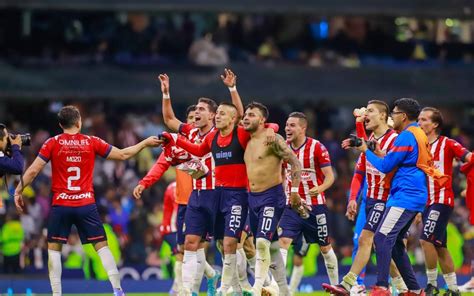 Chivas Anunci Sus Primeros Dos Refuerzos De Cara Al Apertura La