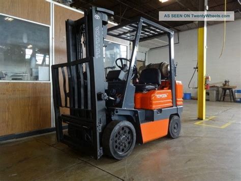 Toyota 5fgc25 Forklift 5000lb Cushion Lift Truck