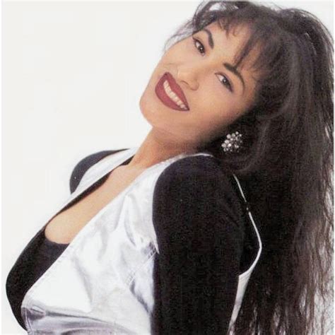 313 Likes 1 Comments Anything For Selenas Selenaquintanillaperez On Instagram “1994