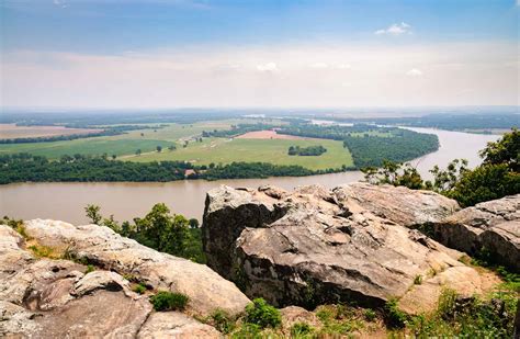 12 Arkansas Vacation Spots Mountain Tops And Hiking