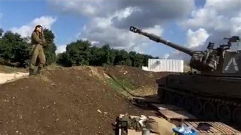 Video Viral Aksi Tentara Israel Yang Konyol Berdiri Depan Moncong Tank