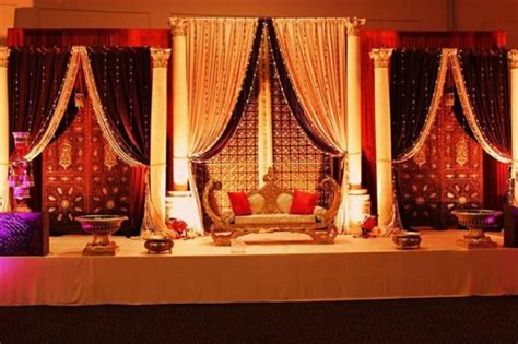 Best Mehndi Stage Decoration Ideas Designs 2015 Images - Mehendi Function Pakistani Mehendi ...