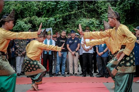 Andalkan Wisata Sejarah Berbasis Tradisi Minangkabau Desa Wisata