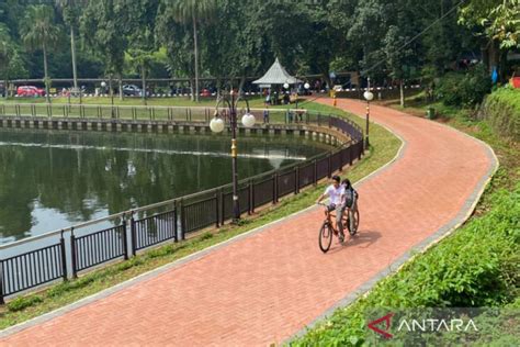 Ragunan Zoos New Jogging Track To Picnic By Lake Antara News