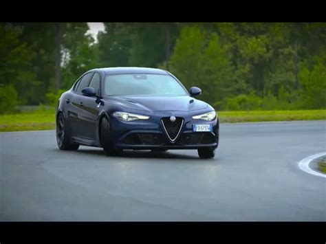 Chris Harris Drifts Alfa Romeo Giulia Quadrifoglio In First Top Gear