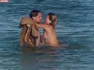 Naked Claire Oberman in Das schöne Ende dieser Welt