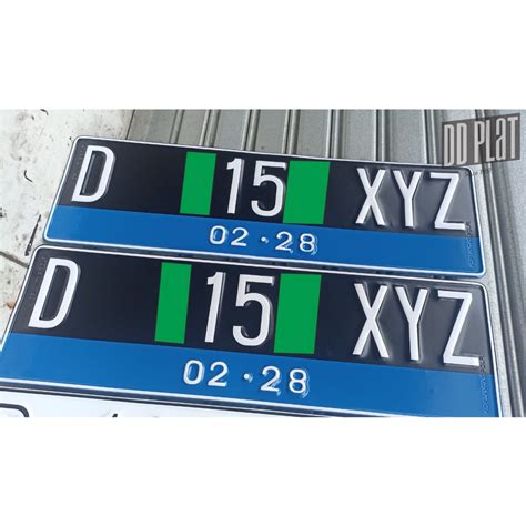 Jual Plat Mobil Listrik Dengan Dasar Hitam Font Standar 1 Pasang 1 Set Depan Belakang 2pcs