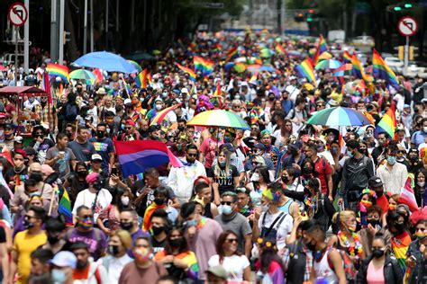 Marcha Lgbt 2022 Cuál Es Su Ruta Y Los 4 Principales Conflictos A Los Que Se Ha Enfrentado La