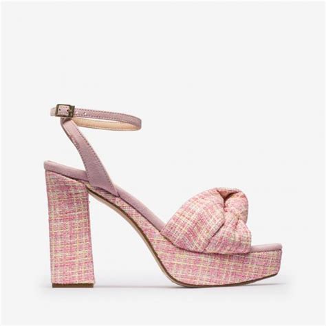 55901 NUDE Online Bei Sigrun Woehr