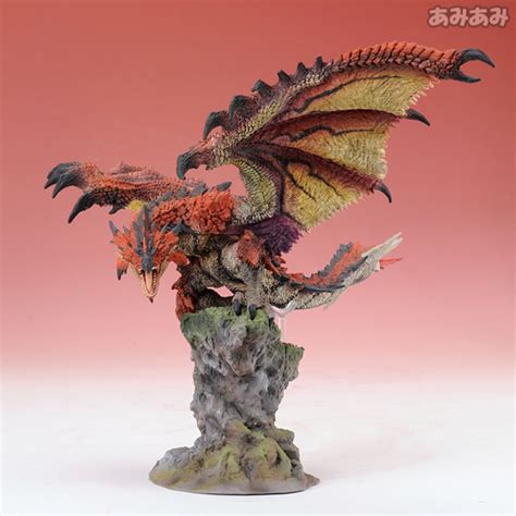 Realm of Darkness: Monster Hunter: Rathalos Complete Figure