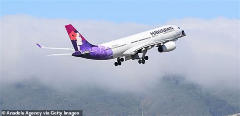 Hawaiian Airlines Flight From Hell Photos Show Moment After Plane