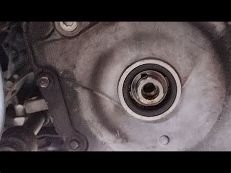 Nissan Versa Note Valve Cover Removal To Get To Timing Cover For Reseal