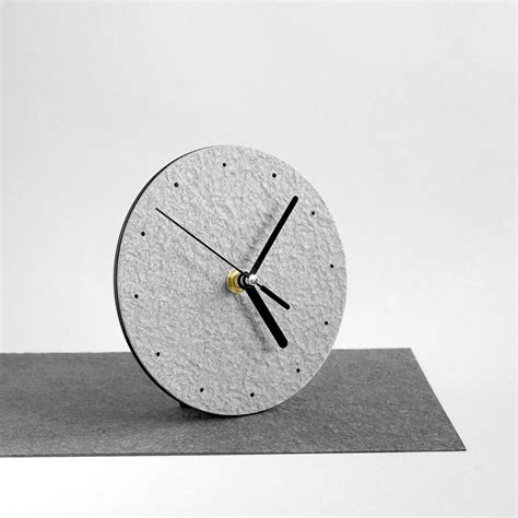 Minimalist Analog Clock for Modern Living Room Upcycled Zero - Etsy