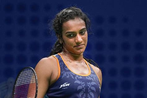 Pv Sindhu Pv Sindhu Retires Mid Match After Left Knee Injury Dgtl