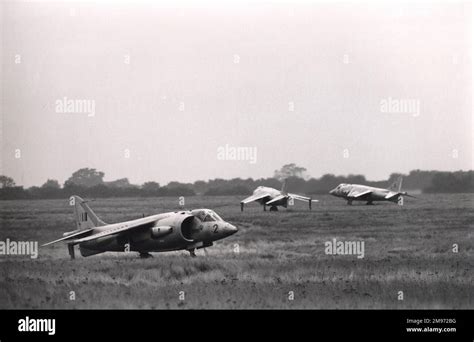 Hawker Siddeley Kestrel FGA1s Stock Photo - Alamy