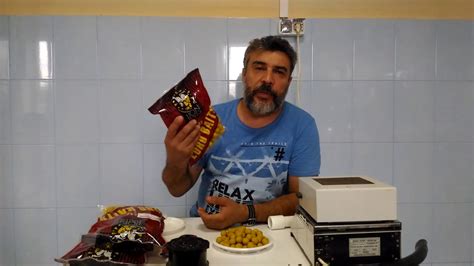 Бойлы Lion Baits. Измерения влажности бойлов. - YouTube