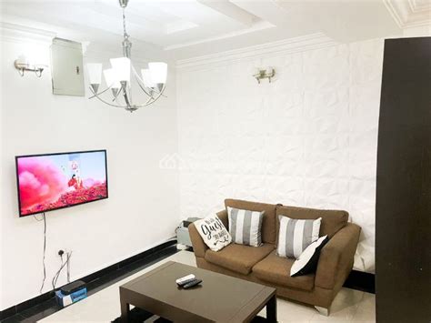 Short Let Furnished Serviced One Bedroom With Two Beds In A Secured