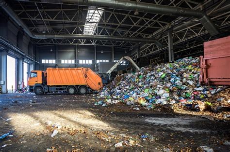 Utylizacja odpadów jak wygląda w praktyce HYDROZAGADKA