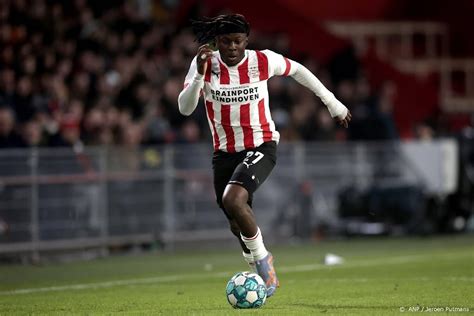 Psv Er Bakayoko Voor Het Eerst Opgeroepen Voor Belgisch Elftal