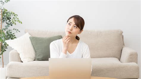 いつも通りの生理なのに妊娠してたってあり得る？妊娠初期症状との違いや出血の理由を解説！ トモニテ