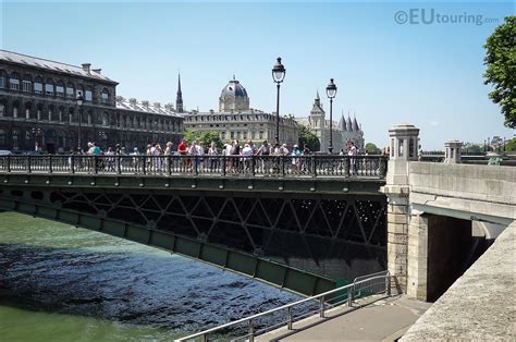 High Definition Photographs Of Pont D Arcole In Paris France