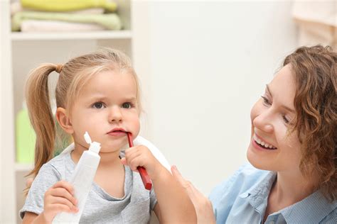 How And When To Start Brushing Babys Teeth Esbrush Toothbrush