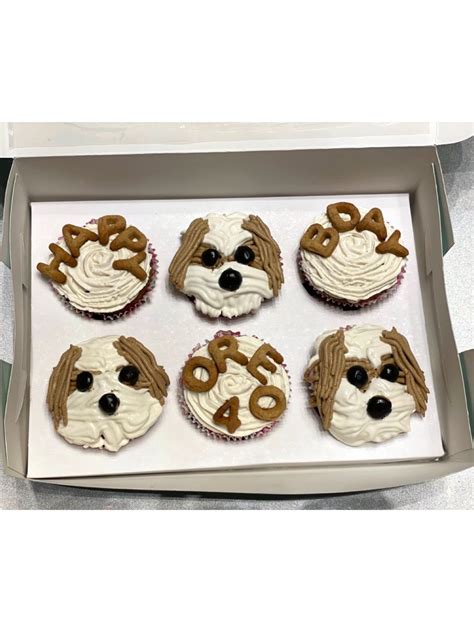 Dog Face Cupcakes - Bloomingtails