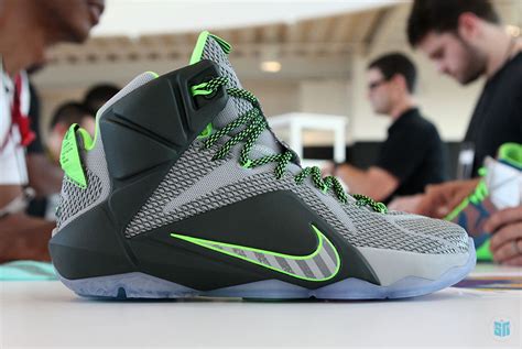 Monday Night Preview: LeBron 12 "Dunk Force" - SneakerNews.com