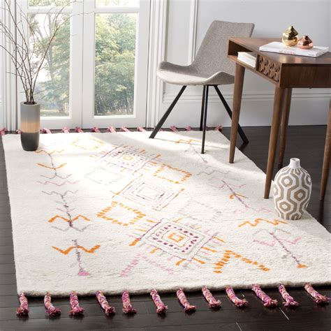 Safavieh Casablanca Tiana Southwestern Shag Area Rug Ivory Multi X